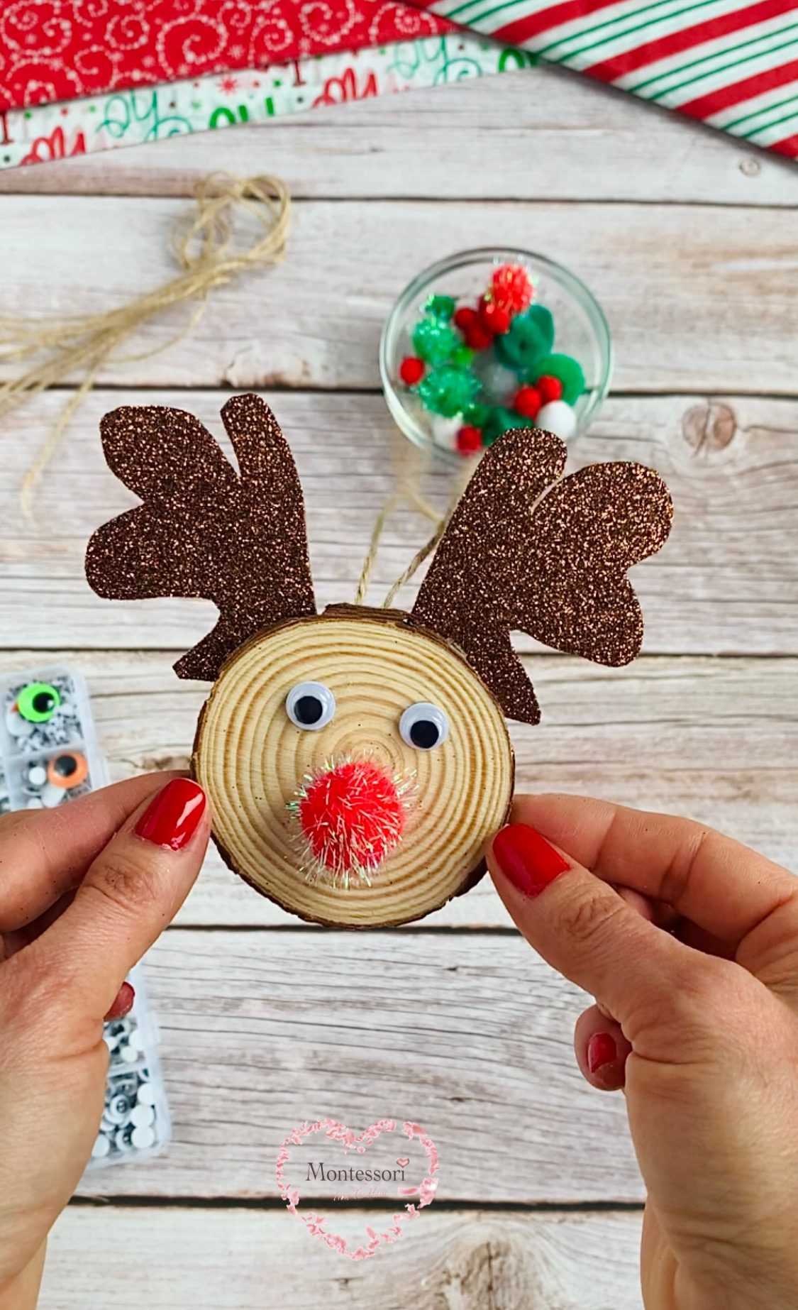 DIY Wood-Slice Reindeer Ornament